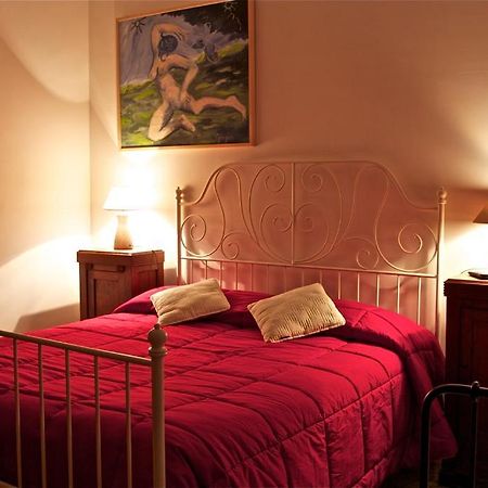 Affittacamere La Casa Di Elide Arezzo Phòng bức ảnh