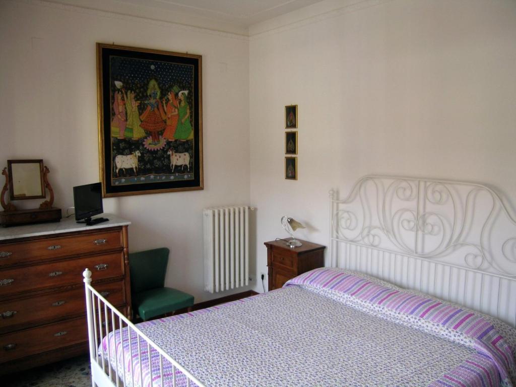 Affittacamere La Casa Di Elide Arezzo Phòng bức ảnh
